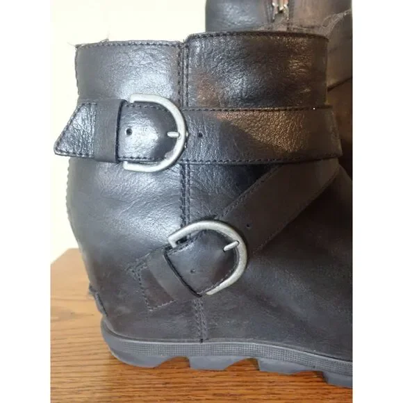 Sorel Joan of Arctic Wedge Women 10 Black Leather Hidden Heel Ankle Bootie - Picture 4 of 10
